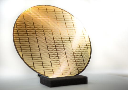 8 inch GaN on Silicon wafers 8 inch GaN on Silicon wafers