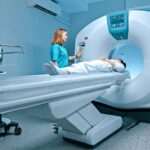 Radiologist,Consults,Patient,Before,Undergoing,Diagnostics,Using,Magnetic,Resonance,Imaging